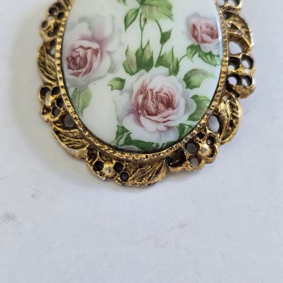 Vintage Rose Brooch Pendant Antiqued Gold Tone Filigree Cottagecore Victorian - Picture 5 of 9